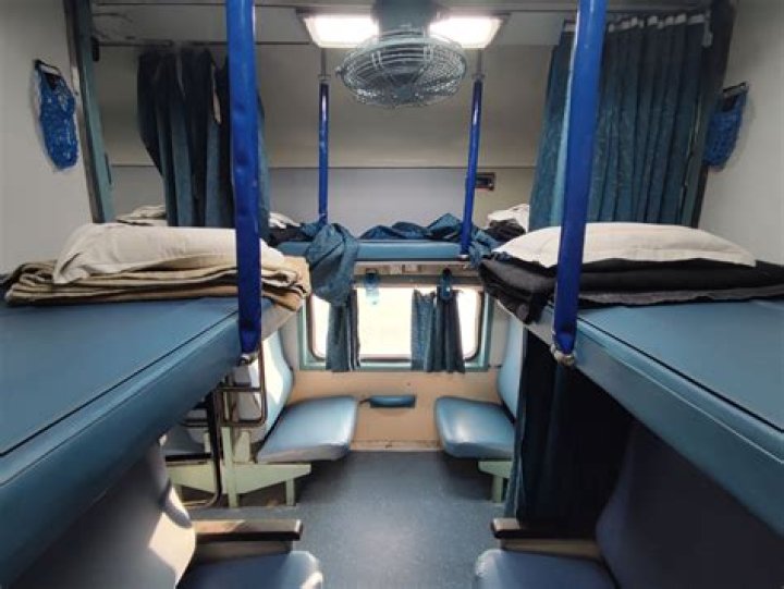 How to split sleeper berth?
